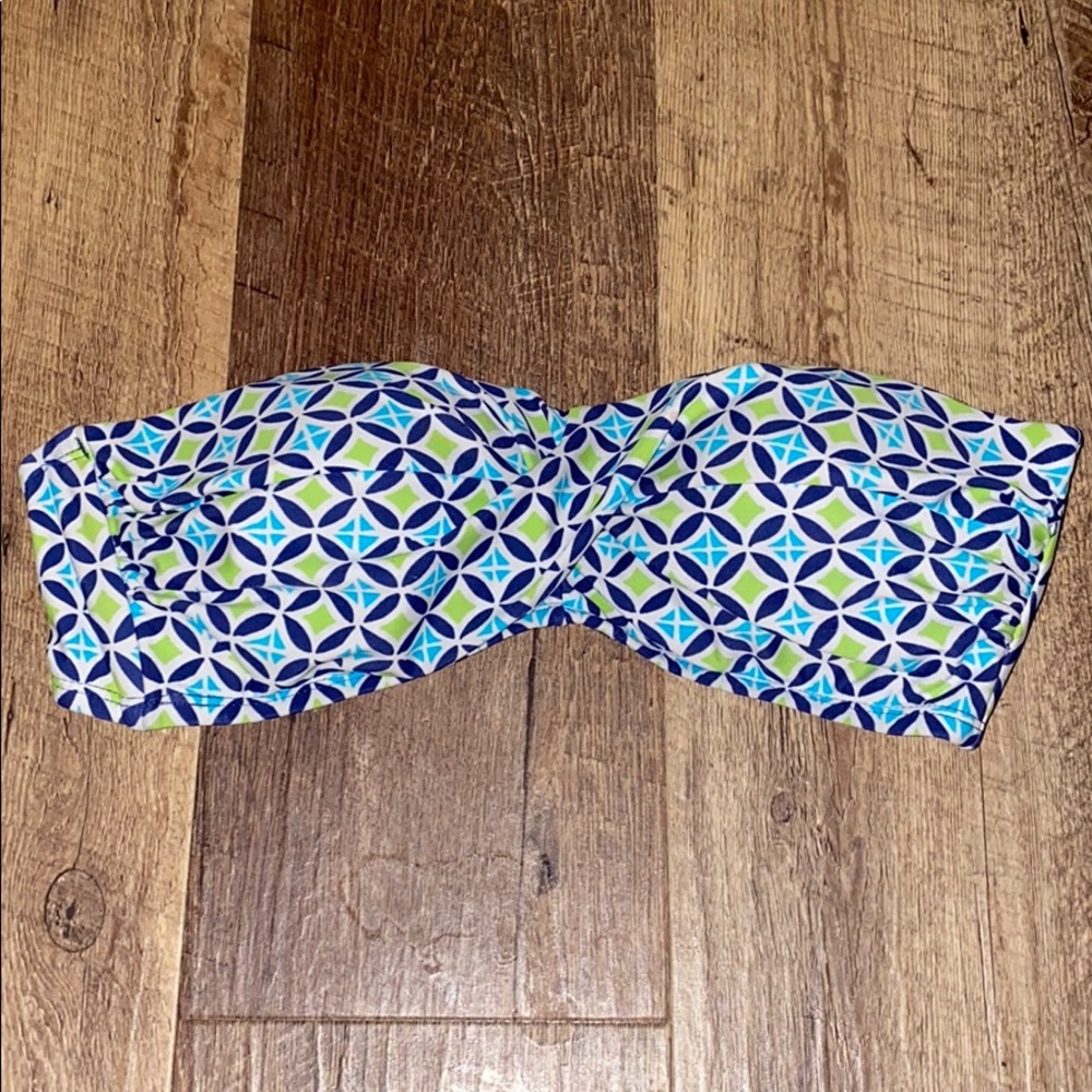 Twisted bandeau swim top